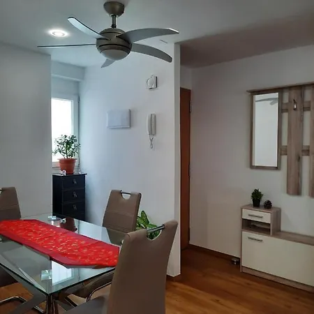 Sunshiny Costa Del Sol - Fuengirola