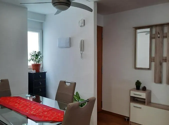 Sunshiny Costa Del Sol - Fuengirola