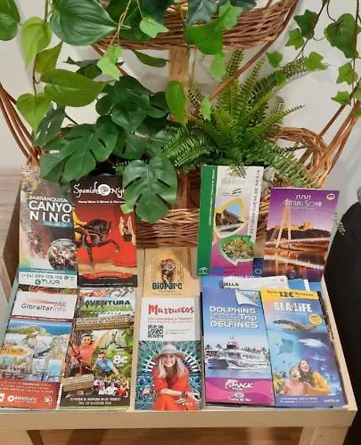 Sunshiny Costa Del Sol -